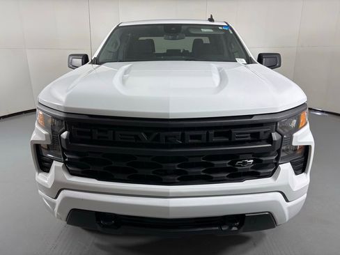 Used 2022 Chevrolet Silverado 1500 Custom RWD image 4