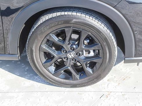 Certified 2025 Honda HR-V Sport image 10