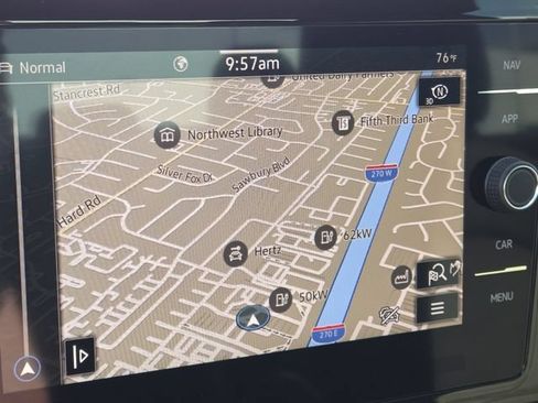 Used 2025 Volkswagen Jetta SEL FWD image 4