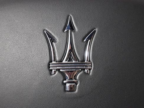 Used 2020 Maserati Ghibli S GranSport Q4 AWD/4WD image 43