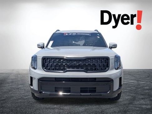 Certified 2025 Kia Telluride EX X-Line AWD/4WD image 11