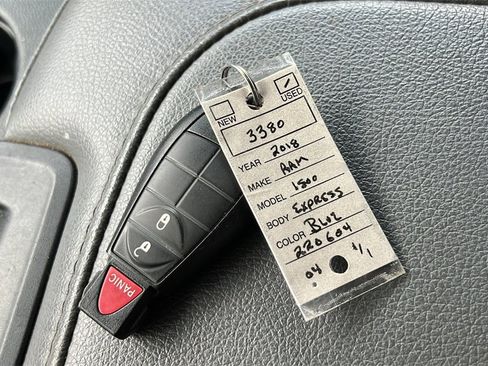 Used 2018 RAM 1500 ST w/ SXT Appearance Group image 36