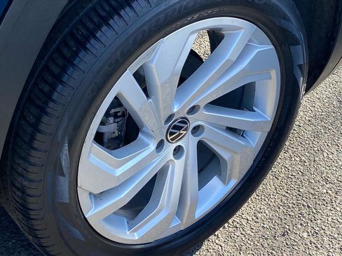 Used 2021 Volkswagen Atlas SE w/ Towing Package image 20