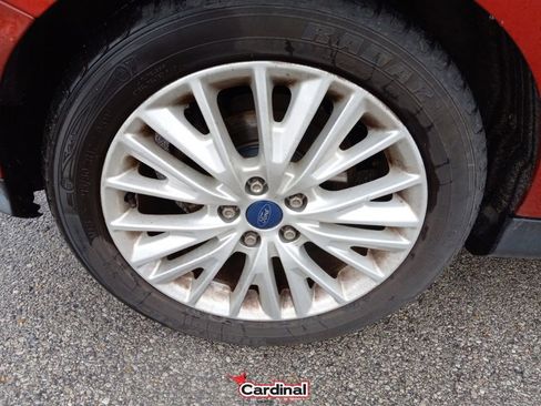 Used 2018 Ford Focus Titanium w/ Titanium Technology Package image 4