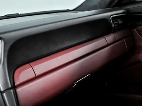 Used 2018 Porsche 911 Carrera image 37