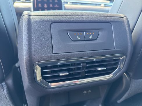 Used 2025 GMC Sierra EV Denali AWD/4WD image 41