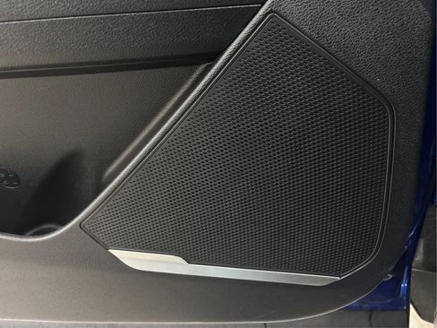 Used 2025 Kia Sportage X-Line w/ Premium Package image 41