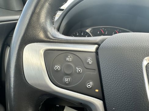 Certified 2022 GMC Terrain SLT w/ Elevation Edition image 16