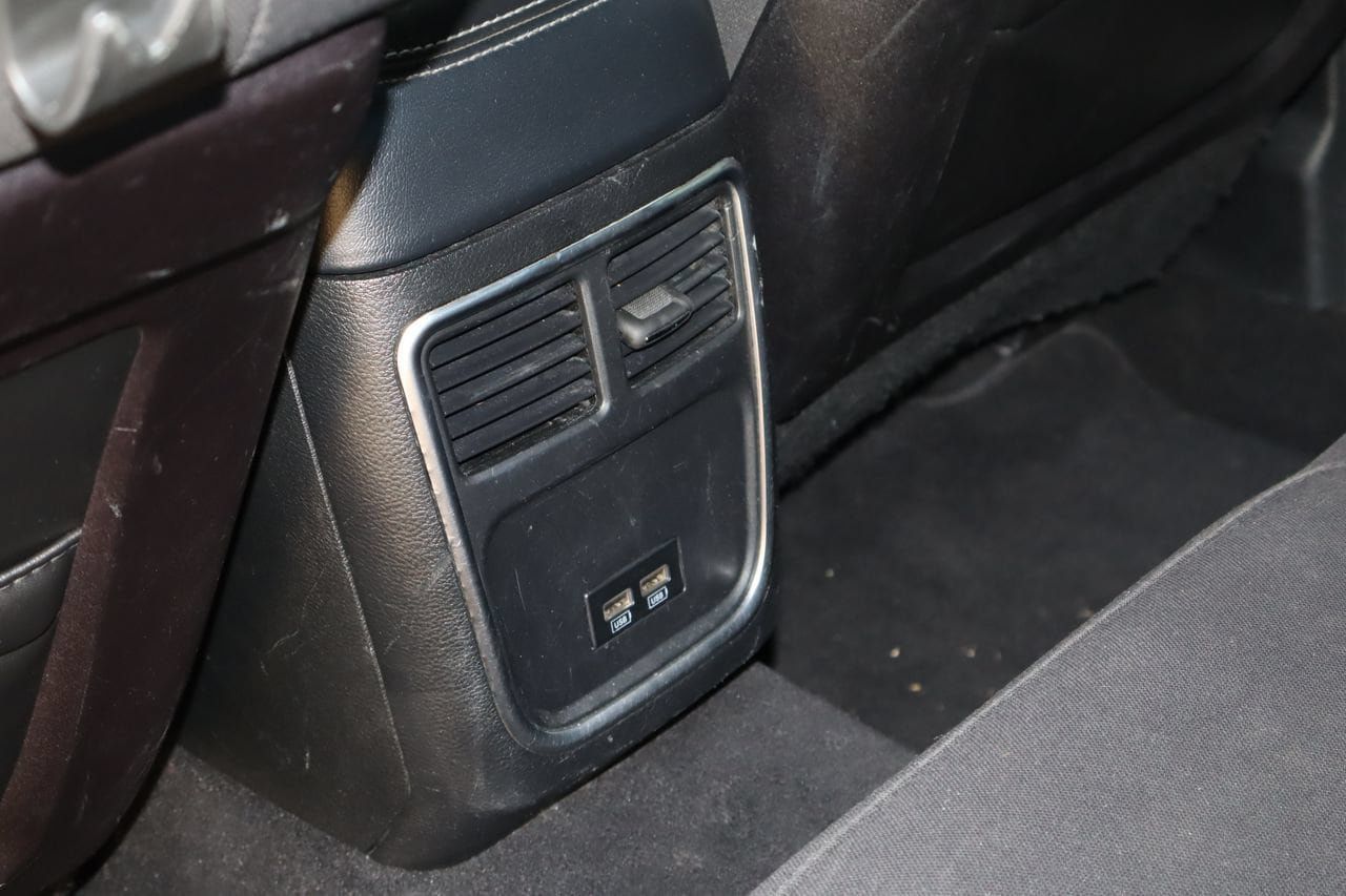 Used 2019 Dodge Charger GT RWD image 17