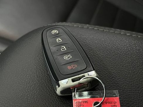 Used 2016 Ford Escape Titanium w/ Equipment Group 301A FWD image 27