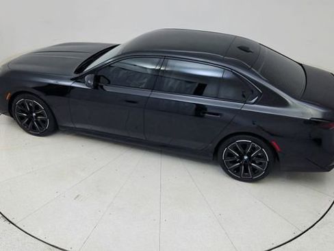 Used 2026 BMW 740i w/ Premium Package RWD image 83