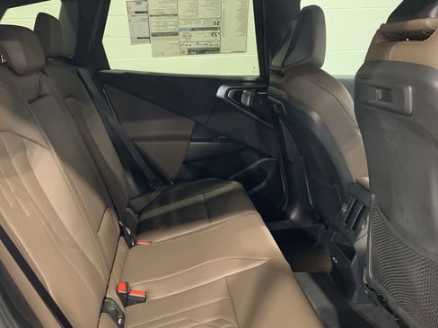 Used 2026 BMW X3 xDrive30 w/ Premium Package image 27