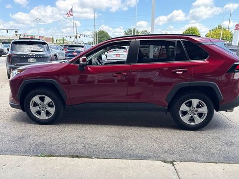 Used 2019 Toyota RAV4 XLE w/ Convenience Package AWD/4WD image 11