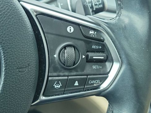 Used 2023 Acura MDX SH-AWD w/ Technology Package image 28