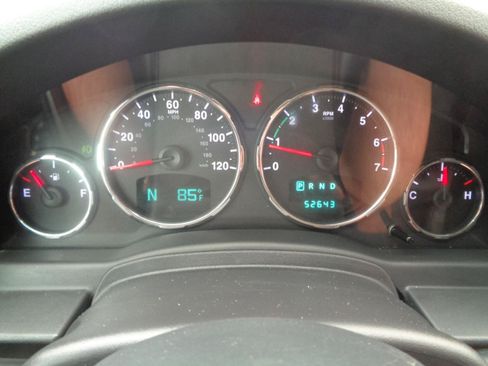 Used 2012 Jeep Liberty Limited Jet w/ Comfort/Convenience Group AWD/4WD image 8