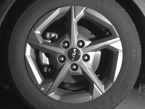 Used 2025 Kia K4 LXS image 12