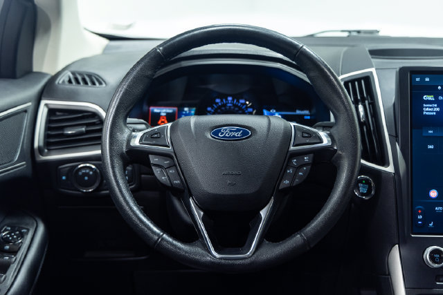 Used 2022 Ford Edge SEL w/ Convenience Package AWD/4WD image 13