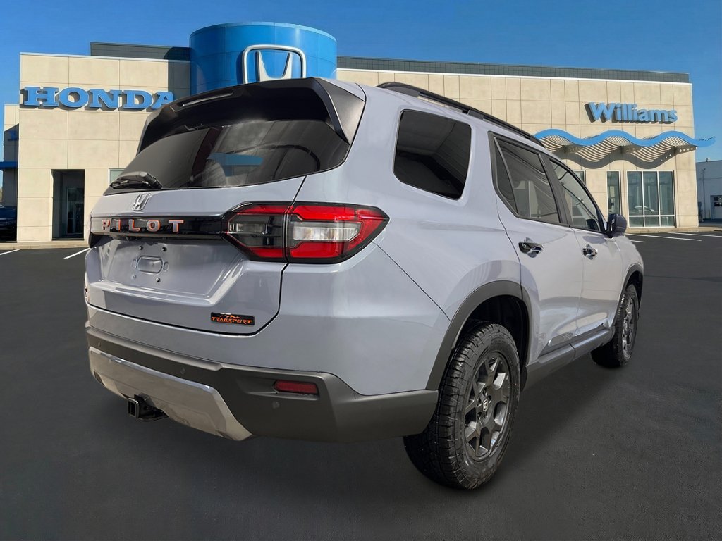 New 2026 Honda Pilot TrailSport image 5