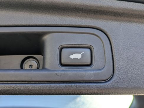 Certified 2021 Honda Pilot Touring image 17