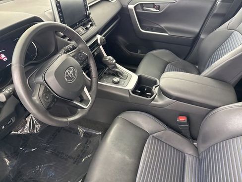 Used 2022 Toyota RAV4 XSE AWD/4WD image 21