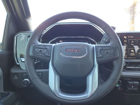 New 2026 GMC Sierra 2500 SLT image 33