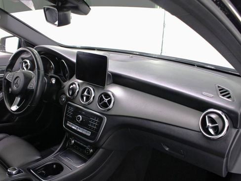 Used 2019 Mercedes-Benz GLA 250 image 46