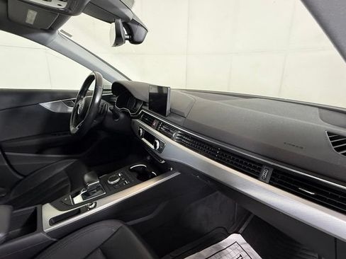 Used 2017 Audi A4 2.0T Premium FWD image 31