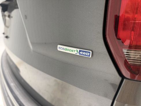 Used 2018 Ford Explorer Sport w/ Equipment Group 401A image 18