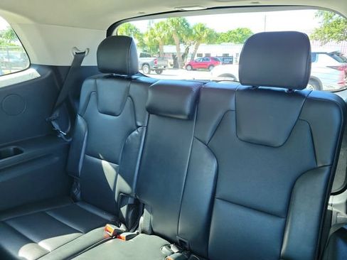 Used 2023 Kia Telluride S FWD image 10
