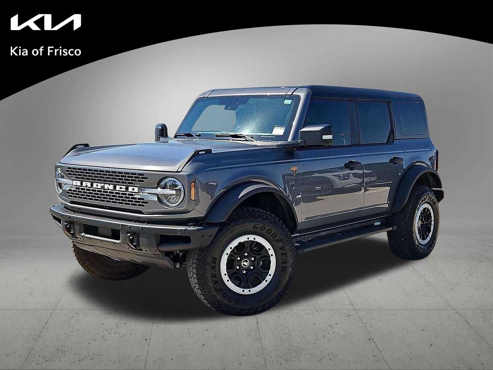 Used 2025 Ford Bronco Badlands AWD/4WD image 1