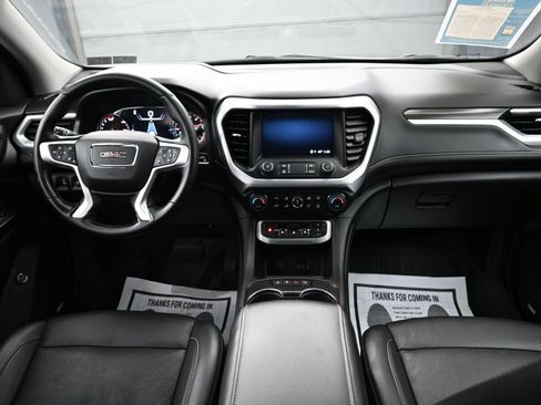 Used 2023 GMC Acadia SLT w/ Technology Package AWD/4WD image 22