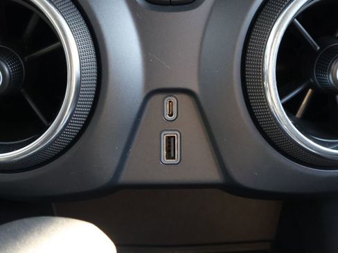 Certified 2023 Chevrolet Blazer LT image 23