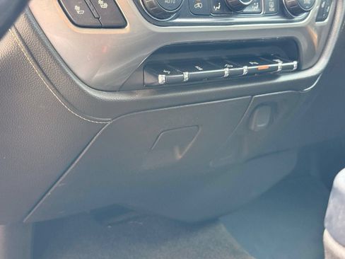 Used 2018 Chevrolet Silverado 2500 LTZ w/ Duramax Plus Package AWD/4WD image 41