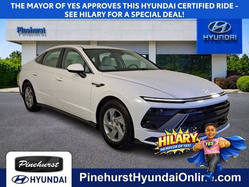 Certified 2025 Hyundai Sonata SE FWD image 1