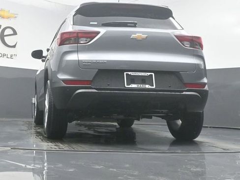 New 2026 Chevrolet TrailBlazer LS w/ LS Convenience Package AWD/4WD image 32