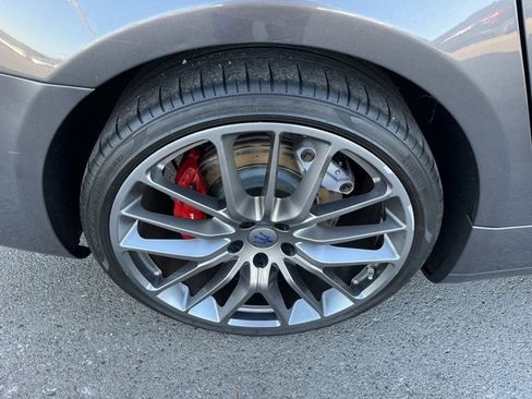 Used 2017 Maserati Quattroporte GTS GranSport image 16