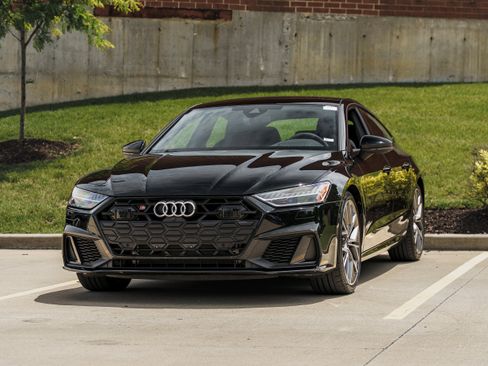 Used 2024 Audi S7 Prestige w/ Prestige Package AWD/4WD image 7