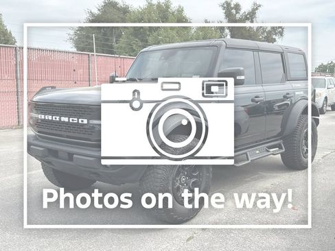 Certified 2022 Ford Bronco Wildtrak AWD/4WD image 1