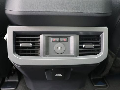 New 2026 Ford F250 Lariat w/ Chrome Package image 17