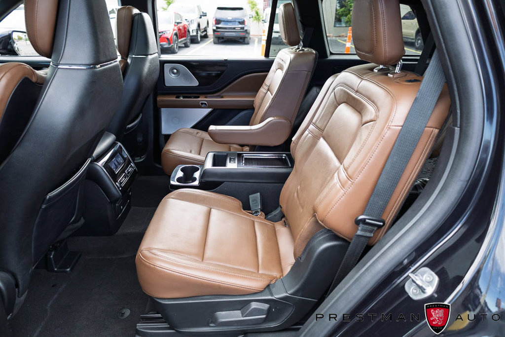Used 2023 Lincoln Aviator Reserve w/ Equipment Group 201A AWD/4WD image 45