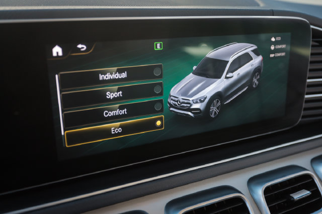 Used 2020 Mercedes-Benz GLE 450 4MATIC image 39
