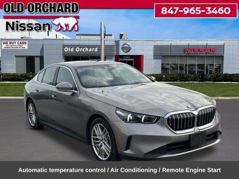 Used 2024 BMW 530i xDrive AWD/4WD image 6