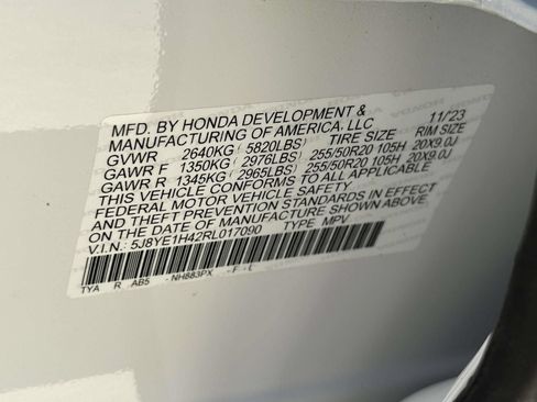 Certified 2024 Acura MDX SH-AWD w/ Technology Package image 27