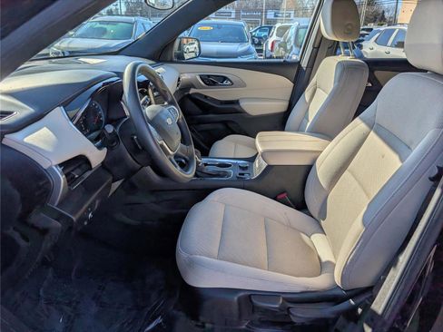 Used 2023 Chevrolet Traverse LS w/ Safety Package image 17