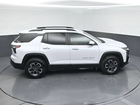 Used 2026 Chevrolet Equinox ACTIV w/ Convenience Package III FWD image 42