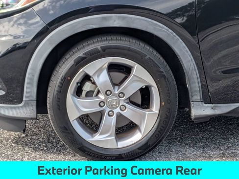 Used 2019 Honda HR-V LX image 12