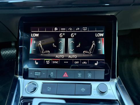 Used 2024 Audi Q8 e-tron Premium AWD/4WD image 21
