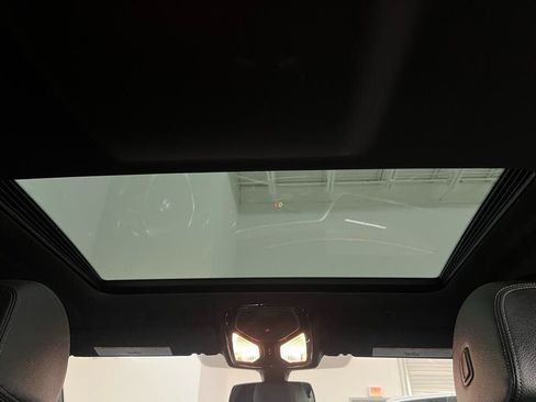 Used 2022 BMW 530i w/ M Sport Package image 20