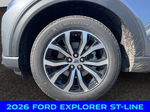 New 2026 Ford Explorer ST-Line AWD/4WD image 14