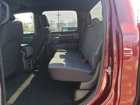 Used 2022 RAM 1500 Big Horn AWD/4WD image 12